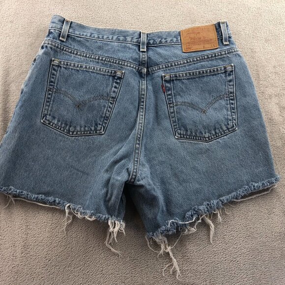 Vintage Levis Women's Jean Cut Off Shorts Size 16 Missy Frayed Hem - Picture 12 of 12